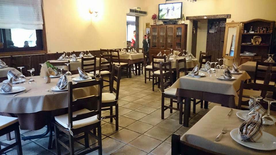 Os Foxos, restaurante y tapería en Salvaterra